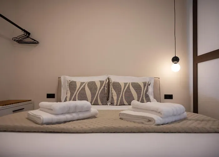 Chrysa's Deluxe * Nafplion