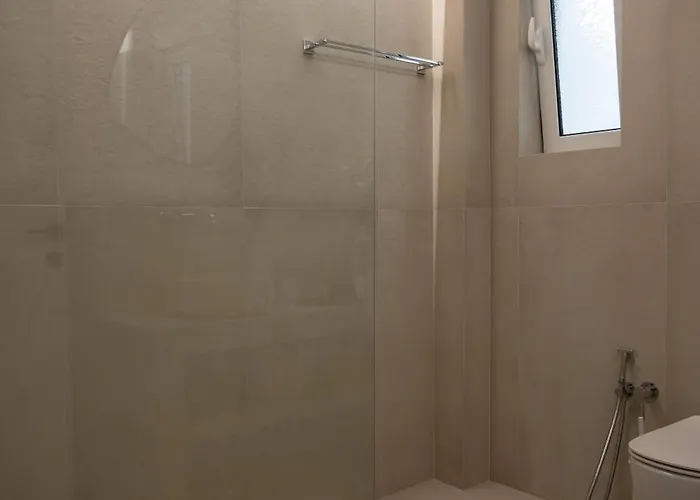 Chrysa's Deluxe Lägenhet