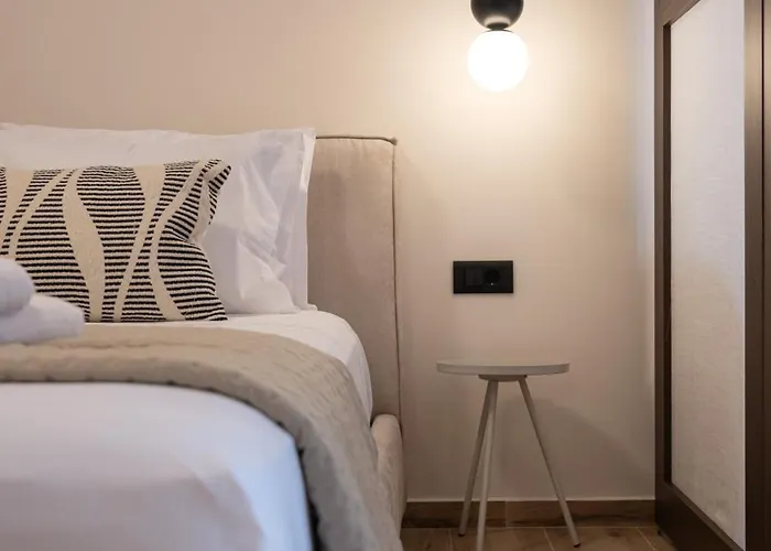 Chrysa's Deluxe Nafplion